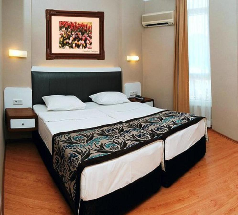 Otel Azak 3*