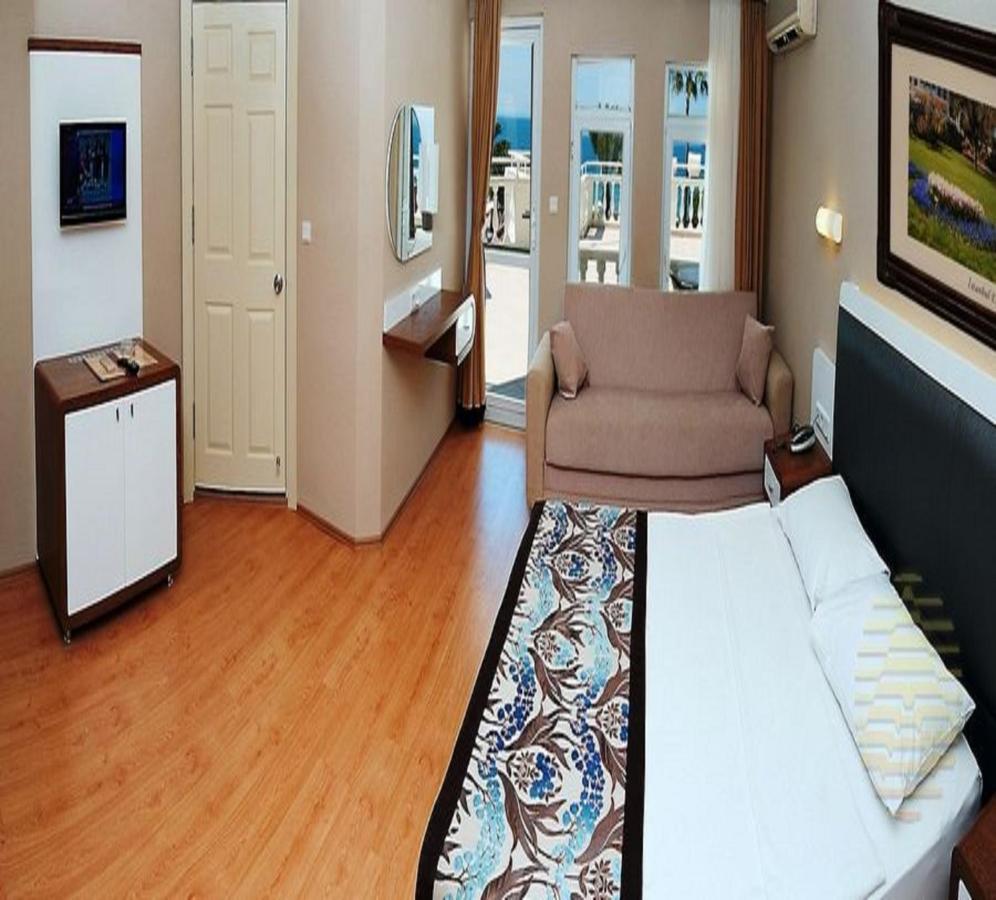Azak Otel