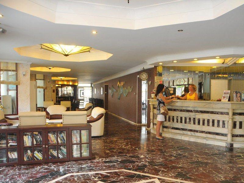 Hotell Azak 3*